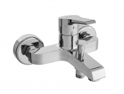 BATH-SHOWER MIXER WITH FLOW RESTRICTOR