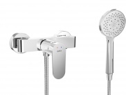 SHOWER MIXER WITH SHOWER EQUIPMENT AND FLOW RESTRICTOR