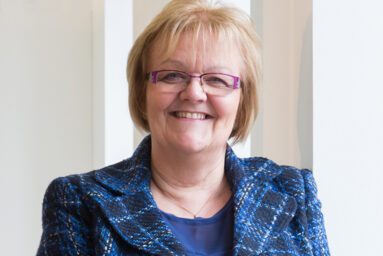 UWLA CALLS ON INDUSTRY TO REALISE THE IMPORTANCE OF USING WATER WISELY ON EARTH DAY