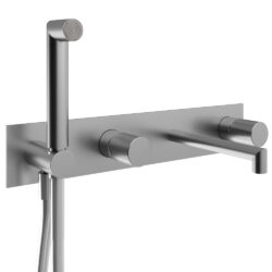 Concealed bath/shower mixer